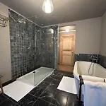 Ry De Belle Rose Grupont