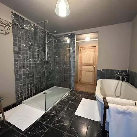 Ry De Belle Rose Grupont