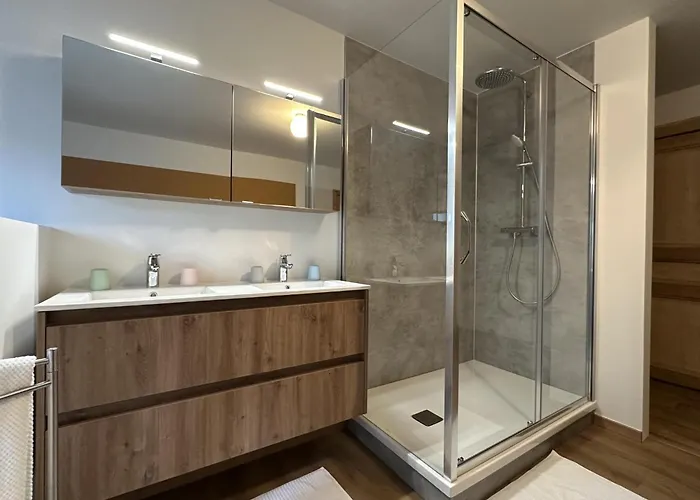 度假居 Ry De Belle Rose 格吕蓬